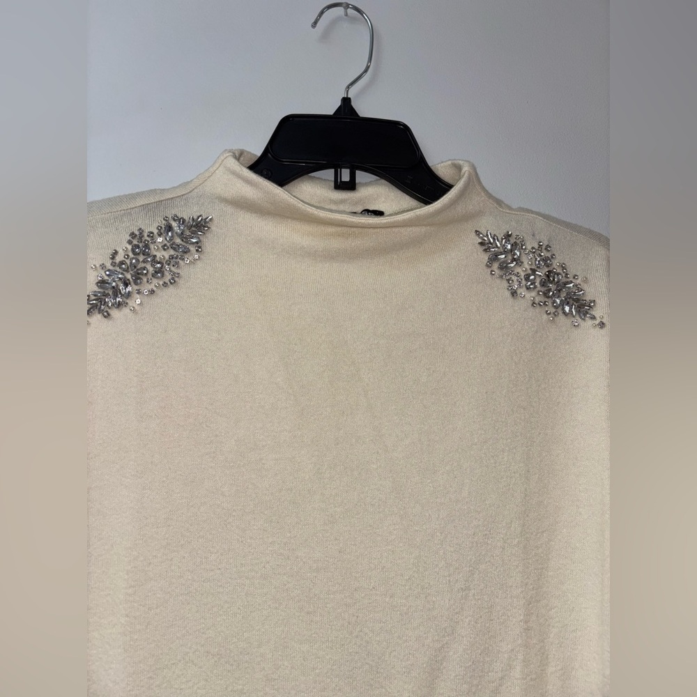 Express Elegant Cream Embellished Women's Top - Picture 3 of 5